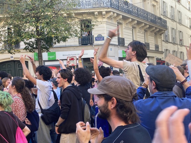 ...il faut que jeunesse se fâche...